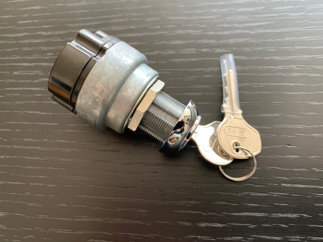 Ignition lock K 300 and two door locks incl. 4 x keys 