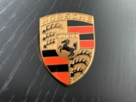 Original Porsche 356 Wappen für den Haubengriff 